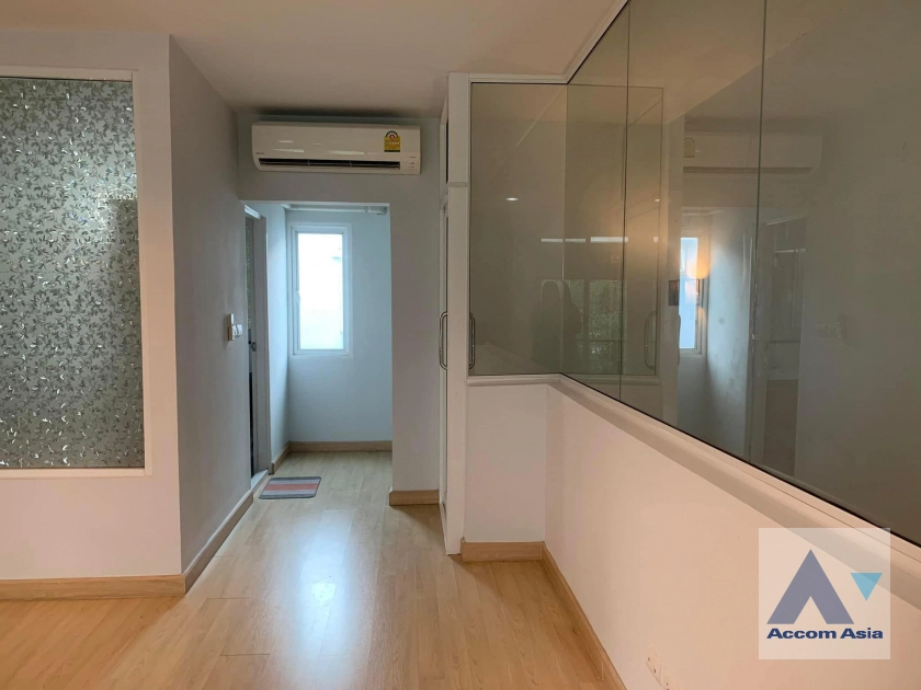 9  3 br House For Rent in Lat phrao ,Bangkok  at Areeya Daily Kaset-Nawamintr AA41368