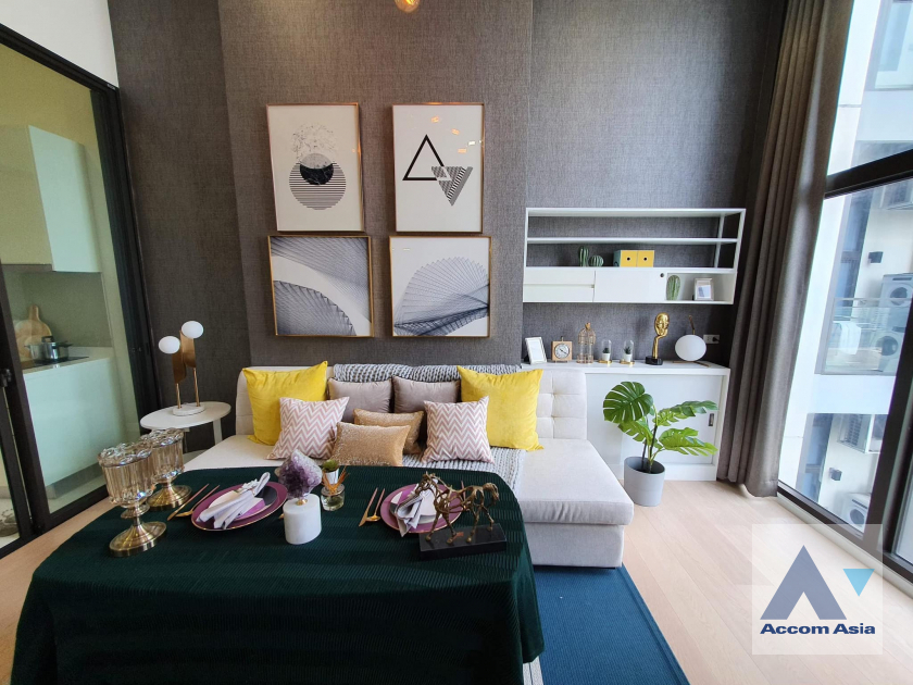 Duplex Condo |  1 Bedroom  Condominium For Sale in Phaholyothin, Bangkok  near MRT Rama 9 - ARL Makkasan (AA41370)