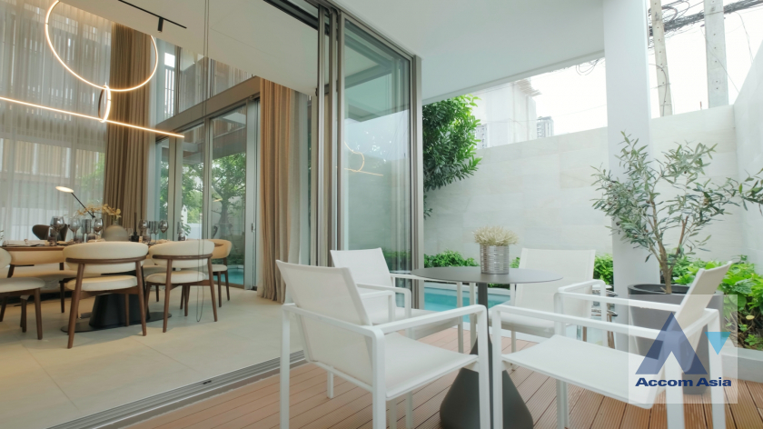 8  5 br House For Sale in Phaholyothin ,Bangkok BTS Ari at VI Ari AA41372