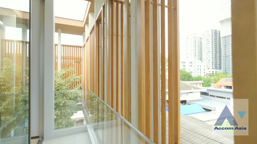 31  5 br House For Sale in Phaholyothin ,Bangkok BTS Ari at VI Ari AA41372