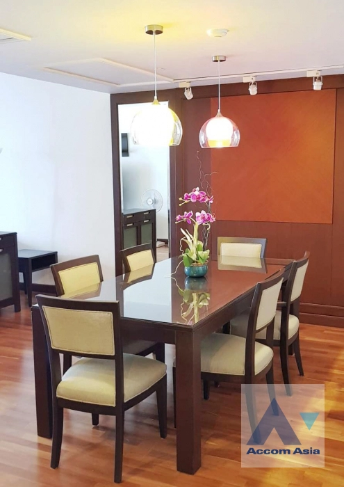  2 Bedrooms  Condominium For Rent & Sale in Ploenchit, Bangkok  near BTS Ploenchit (AA41375)