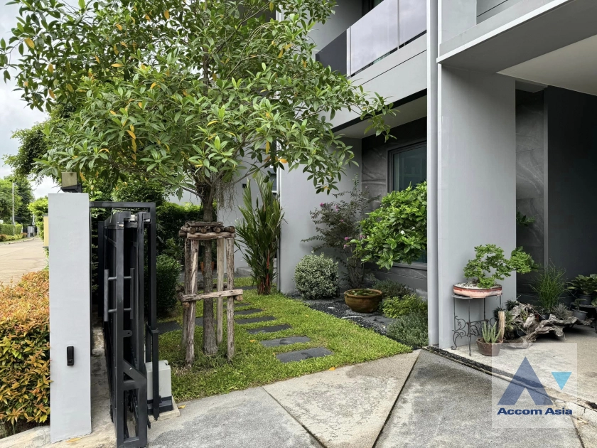 15  3 br House For Rent in Ramkhamhaeng ,Bangkok ARL Ban Thap Chang at Setthasiri Krungthep Kreetha 2 AA41386