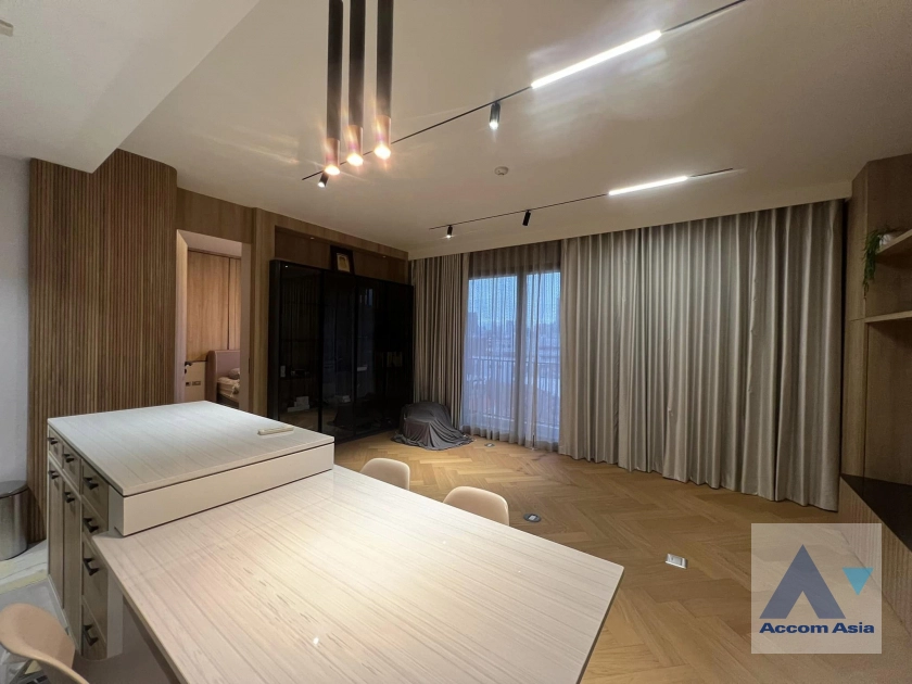  1 Bedroom  Condominium For Rent & Sale in Phaholyothin, Bangkok  near BTS Ari (AA41388)