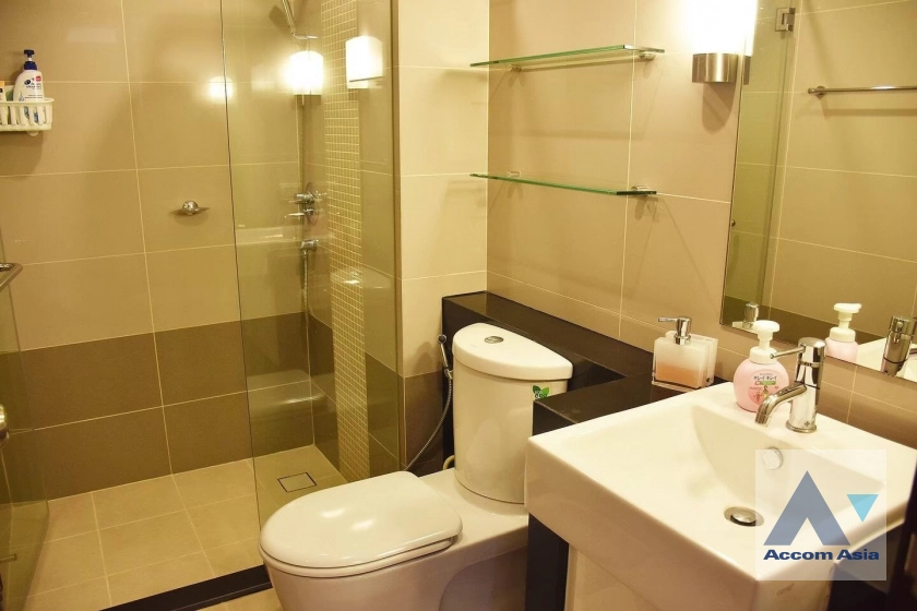 7  2 br Condominium For Rent in Dusit ,Bangkok BTS Krung Thon Buri at Supalai River Resort AA41390