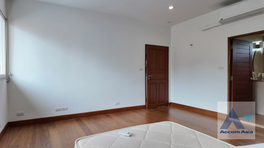 15  3 br Townhouse For Rent in Sukhumvit ,Bangkok BTS Thong Lo at Thonglor Garden Place AA41392