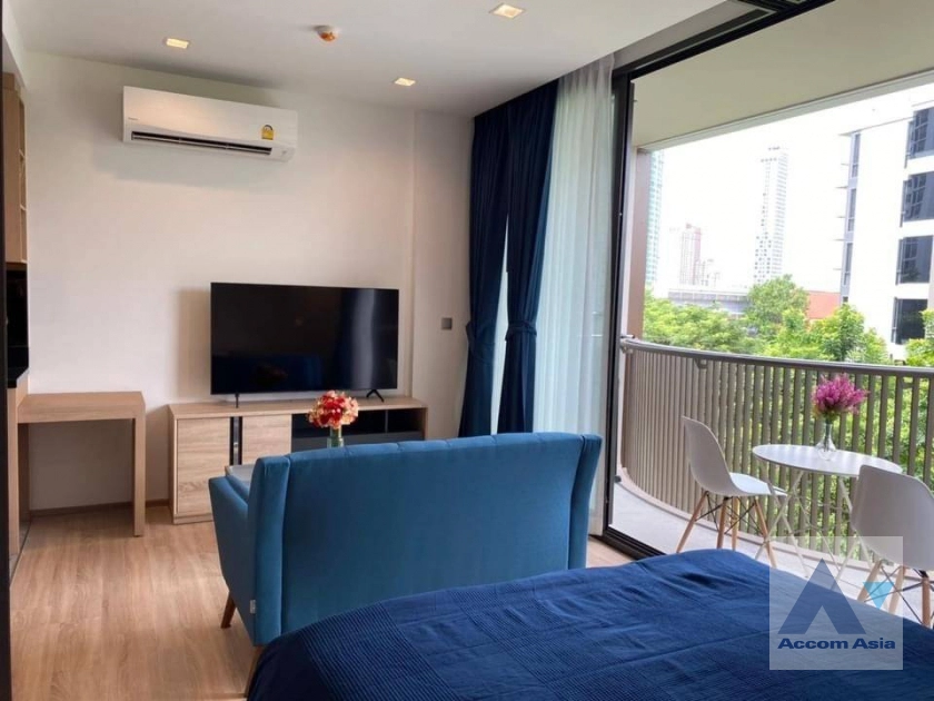  1 Bedroom  Condominium For Rent & Sale in Sukhumvit, Bangkok  near BTS On Nut (AA41393)