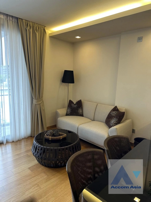  1 Bedroom  Condominium For Rent in Sukhumvit, Bangkok  near BTS Thong Lo (AA41404)