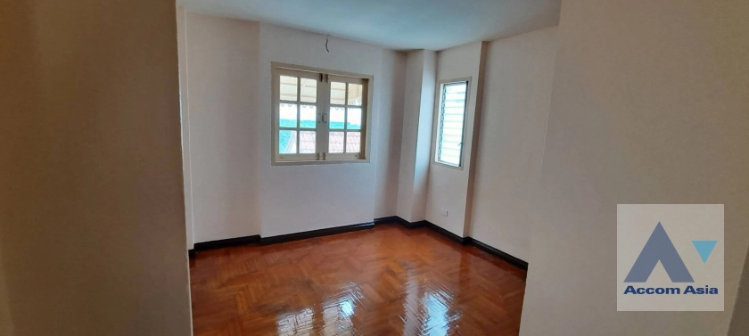 6  3 br House For Rent in Latkrabang ,Bangkok  at Forest Park Village AA41407