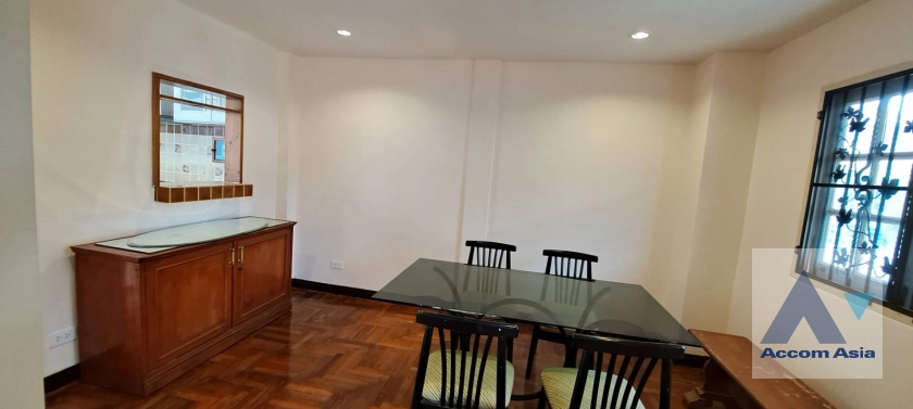  3 Bedrooms  House For Rent in Latkrabang, Bangkok  (AA41407)