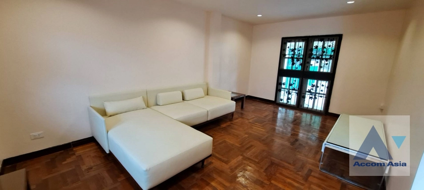  3 Bedrooms  House For Rent in Latkrabang, Bangkok  (AA41407)