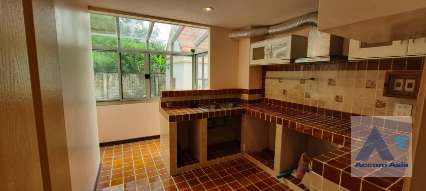  3 Bedrooms  House For Rent in Latkrabang, Bangkok  (AA41407)