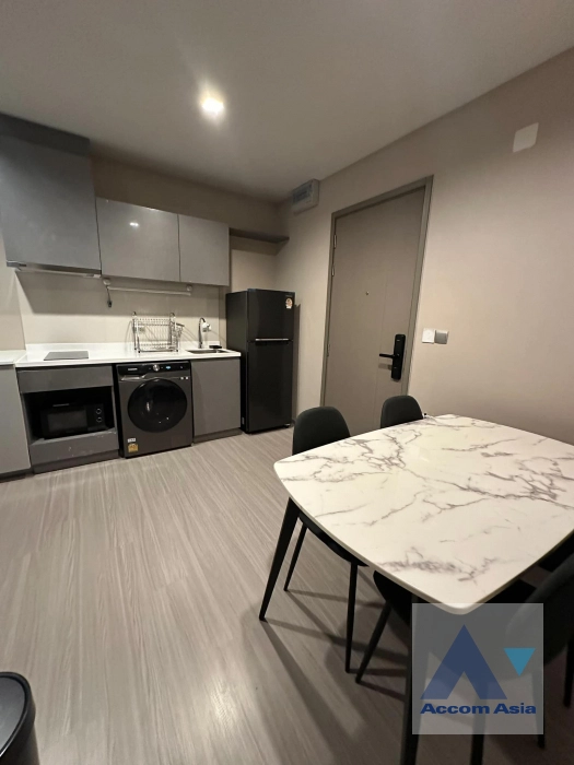  1 Bedroom  Condominium For Rent in Phaholyothin, Bangkok  near MRT Rama 9 - ARL Makkasan (AA41408)