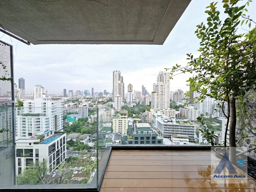  2 Bedrooms  Condominium For Rent in Sukhumvit, Bangkok  near BTS Phrom Phong - MRT Sukhumvit (AA41420)