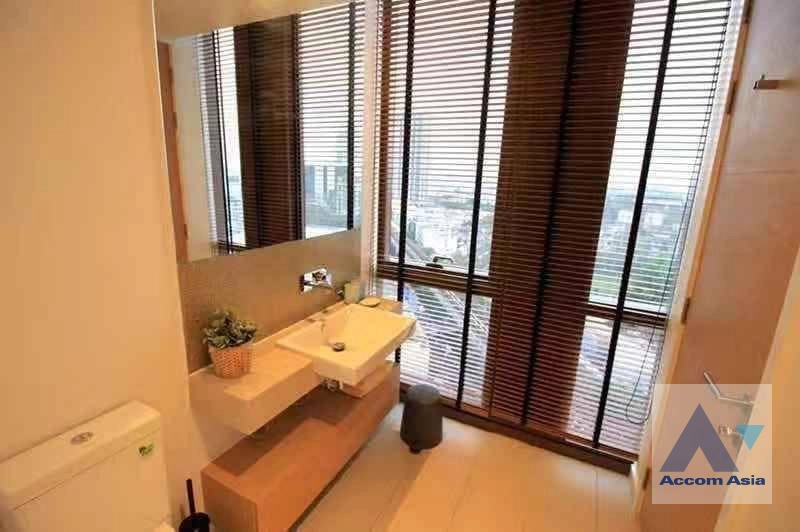 12  2 br Condominium For Rent in Sukhumvit ,Bangkok BTS Ekkamai at The Lofts Ekkamai  AA41421