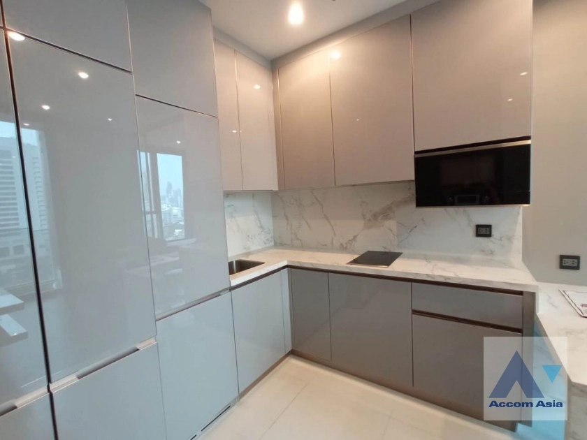 4  1 br Condominium For Rent in Ratchadapisek ,Bangkok BTS Asok - MRT Phetchaburi - ARL Makkasan at The Esse At Singha Complex AA41430