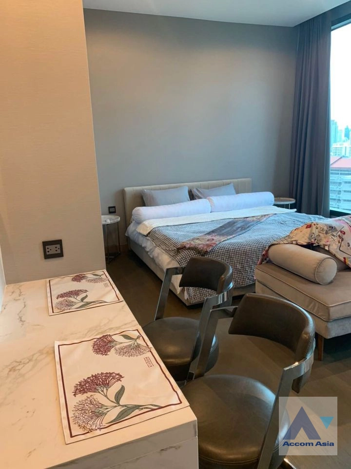 5  1 br Condominium For Rent in Ratchadapisek ,Bangkok BTS Asok - MRT Phetchaburi - ARL Makkasan at The Esse At Singha Complex AA41430