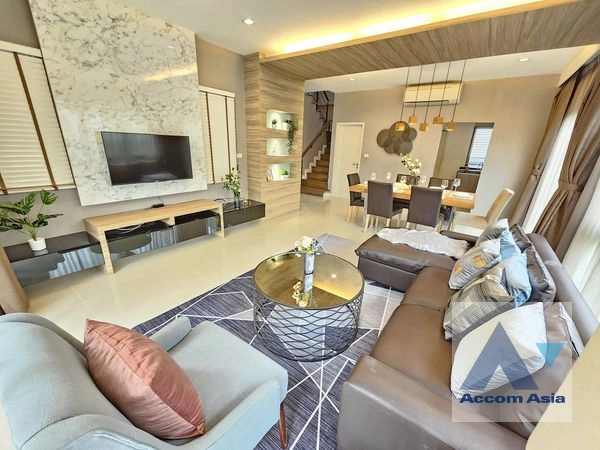 Fully Furnished |  4 Bedrooms  House For Rent in Pattanakarn, Bangkok  (AA41434)