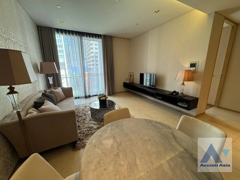  2 Bedrooms  Condominium For Rent in Silom, Bangkok  near BTS Sala Daeng - MRT Silom (AA41436)