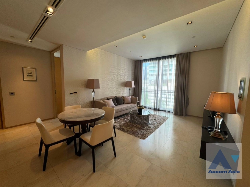  2 Bedrooms  Condominium For Rent in Silom, Bangkok  near BTS Sala Daeng - MRT Silom (AA41436)