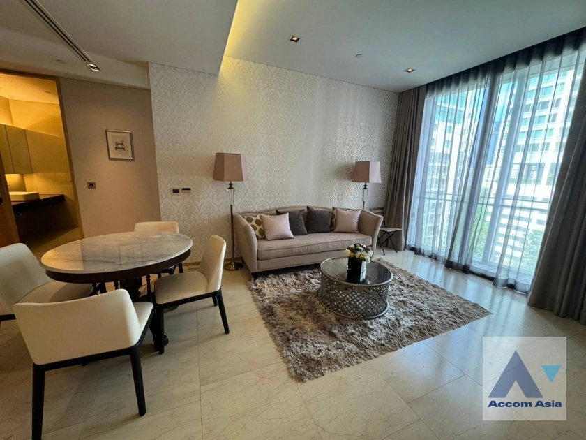  2 Bedrooms  Condominium For Rent in Silom, Bangkok  near BTS Sala Daeng - MRT Silom (AA41436)