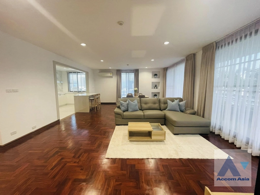 Pet friendly |  2 Bedrooms  Apartment For Rent in Sukhumvit, Bangkok  near BTS Thong Lo (AA41439)