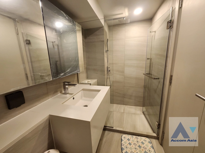 Fully Furnished, Duplex Condo |  1 Bedroom  Condominium For Rent in Silom, Bangkok  (AA41443)