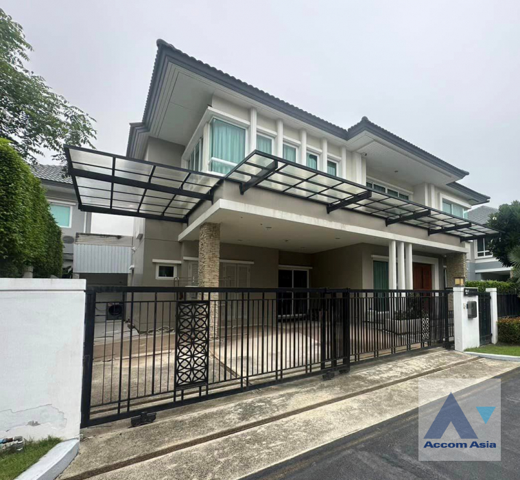  2  4 br House For Sale in Latkrabang ,Bangkok ARL Ban Thap Chang at Grand Bangkok Boulevard Rama 9 Srinagarindra AA41451