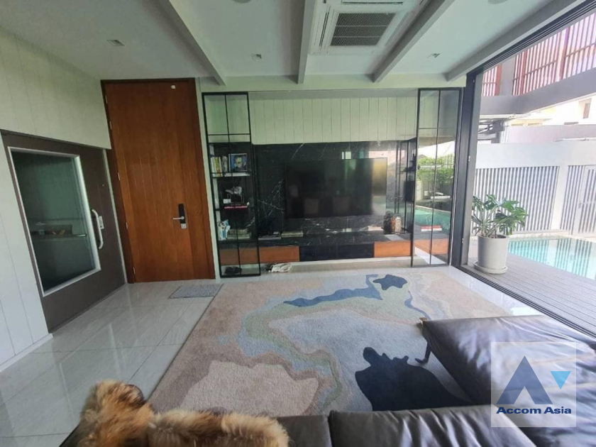 4  4 br House For Rent in Pattanakarn ,Bangkok  at The AVA residence AA41477