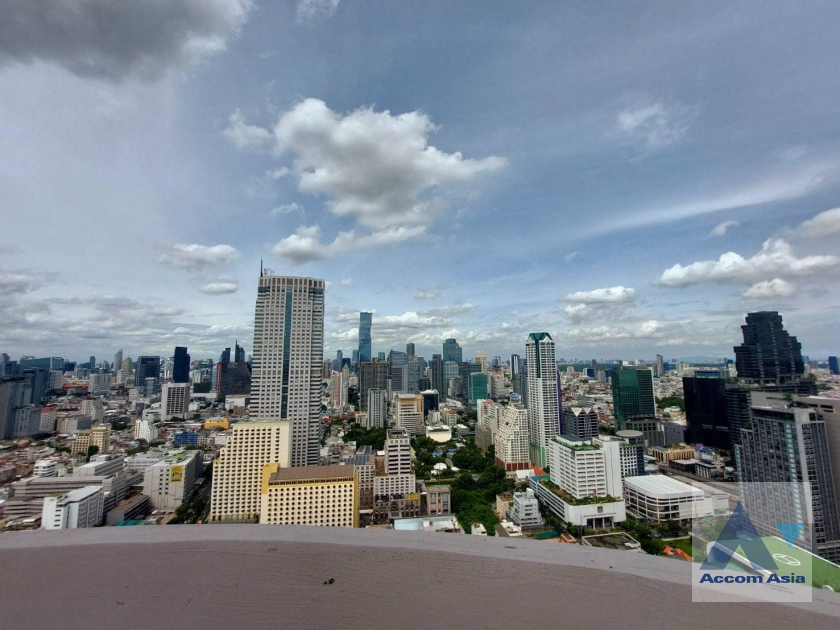 8  1 br Condominium For Sale in Silom ,Bangkok BTS Surasak at lebua at State Tower AA41483