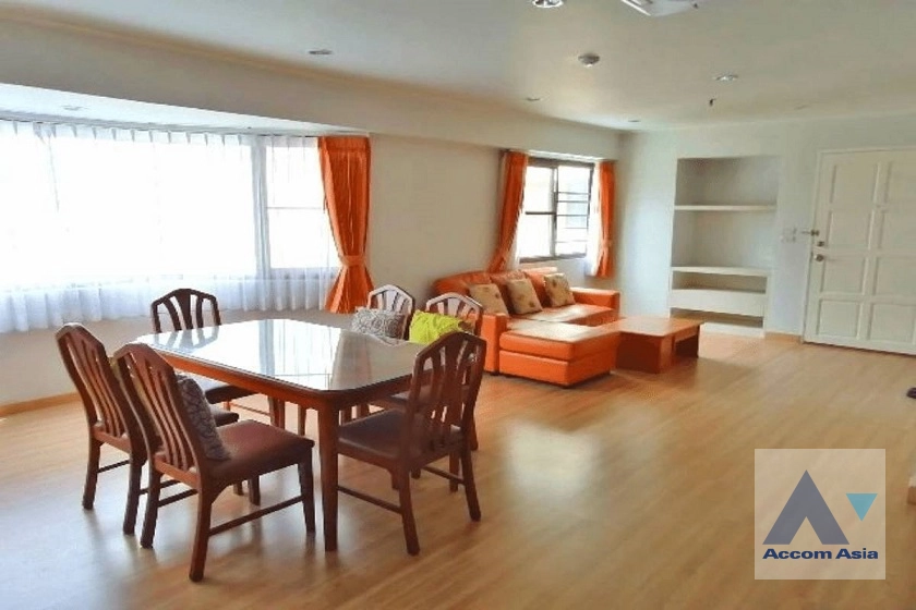  2 Bedrooms  Condominium For Rent in Sukhumvit, Bangkok  near BTS Phrom Phong (AA41504)