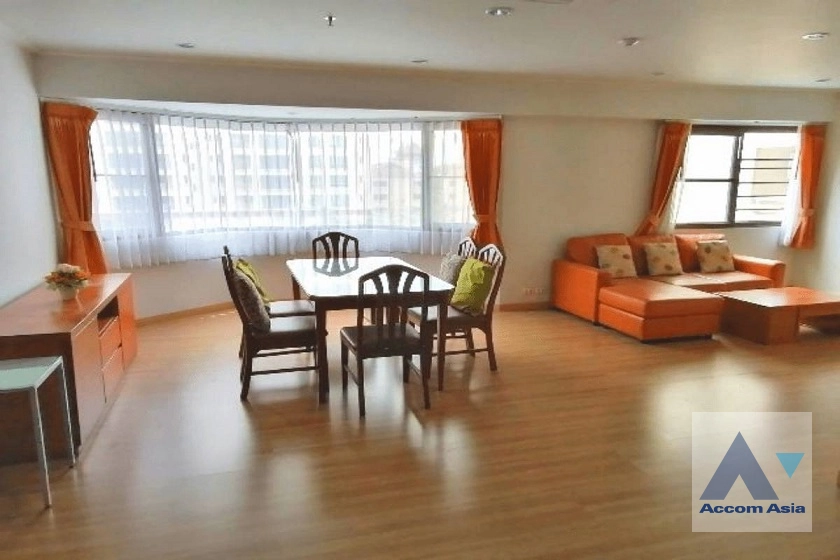  2 Bedrooms  Condominium For Rent in Sukhumvit, Bangkok  near BTS Phrom Phong (AA41504)