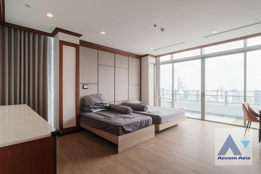 28  4 br Condominium For Sale in Sukhumvit ,Bangkok BTS Phrom Phong at The Madison AA41519