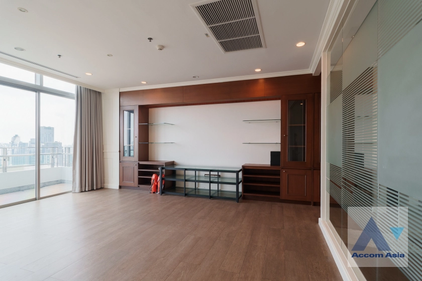 35  4 br Condominium For Sale in Sukhumvit ,Bangkok BTS Phrom Phong at The Madison AA41519