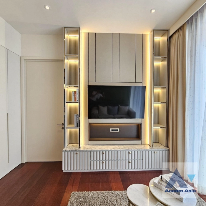  1 Bedroom  Condominium For Rent in Sukhumvit, Bangkok  near BTS Thong Lo (AA41521)