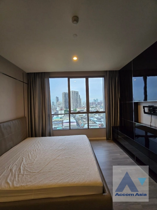 5  2 br Condominium For Rent in Sathorn ,Bangkok  at The Room Sathorn St Louis AA41522