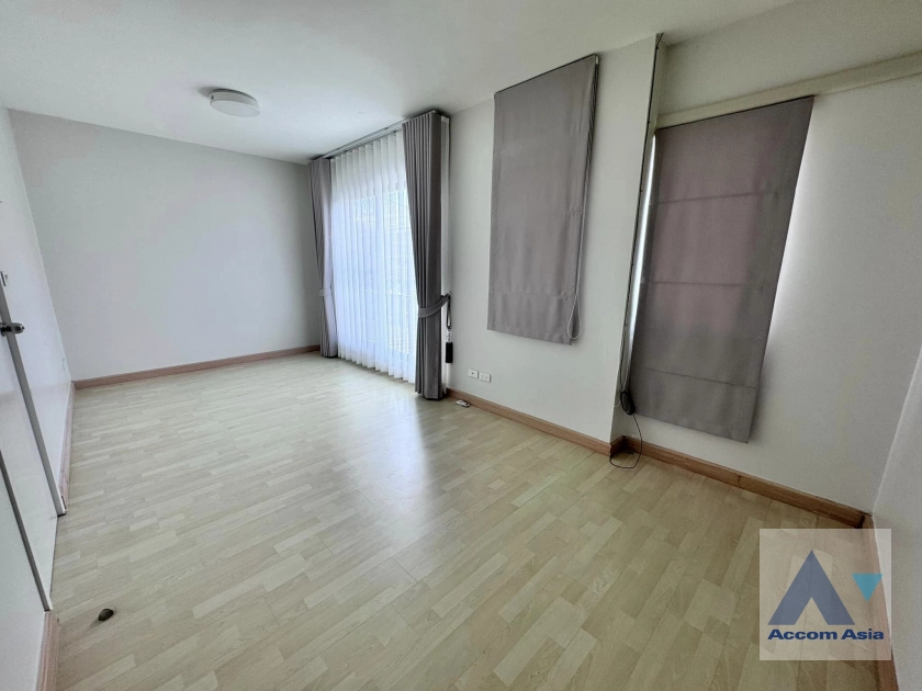 6  2 br Townhouse For Rent in Pattanakarn ,Bangkok  at The Connect Pattanakarn 38 AA41523