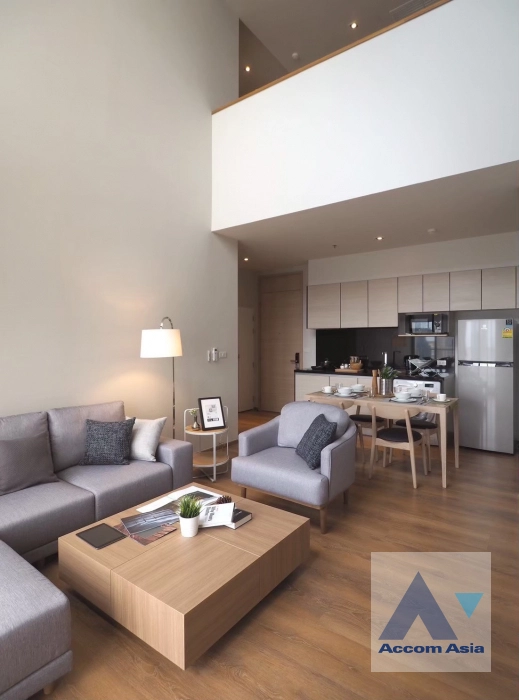 Duplex Condo |  2 Bedrooms  Condominium For Rent in Sukhumvit, Bangkok  near BTS Phrom Phong (AA41527)