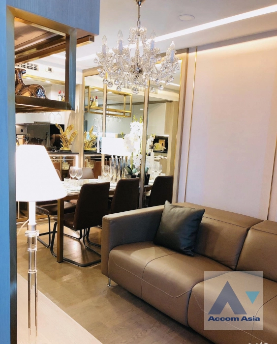  1 Bedroom  Condominium For Sale in Ploenchit, Bangkok  near BTS National Stadium (AA41529)