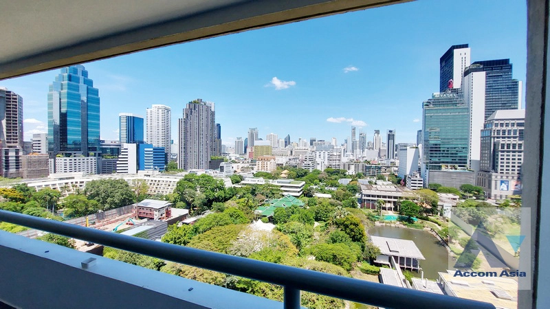 19  3 br Condominium For Sale in Ploenchit ,Bangkok BTS Chitlom at Somkid Gardens AA41531