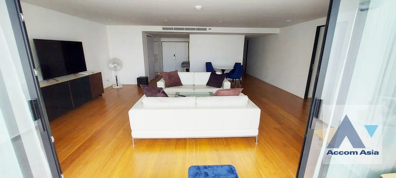  1  3 br Condominium For Sale in Ploenchit ,Bangkok BTS Chitlom at Somkid Gardens AA41531