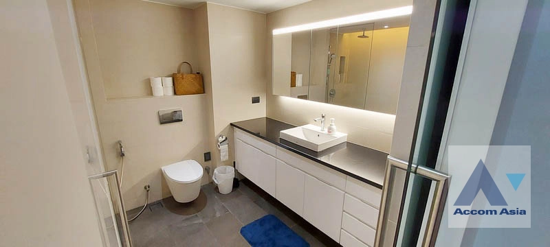 14  3 br Condominium For Sale in Ploenchit ,Bangkok BTS Chitlom at Somkid Gardens AA41531