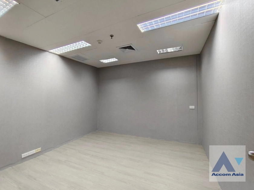  Retail / showroom For Rent & Sale in Sathorn, Bangkok  near MRT Khlong Toei - MRT Lumphini (AA41536)