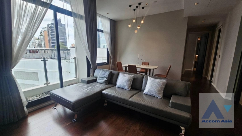  2 Bedrooms  Condominium For Rent & Sale in Sukhumvit, Bangkok  near BTS Phrom Phong (AA41544)