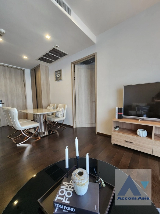  1 Bedroom  Condominium For Rent in Sukhumvit, Bangkok  near BTS Phrom Phong (AA41551)