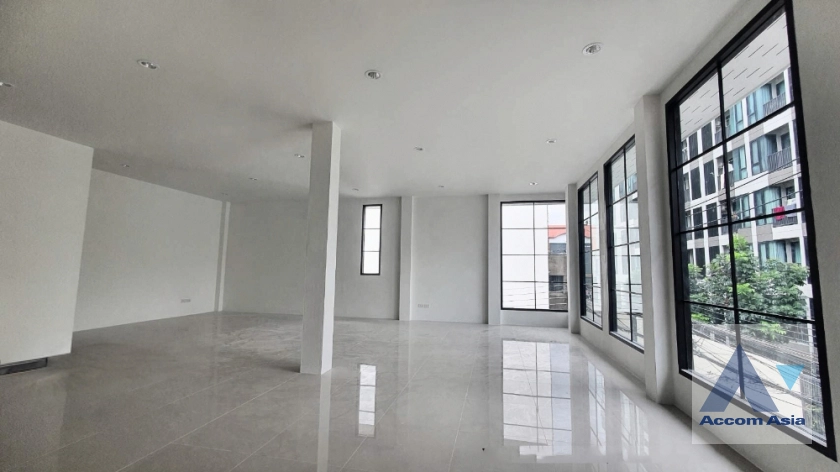 Home Office |  House For Rent in Ploenchit, Bangkok  near BTS Victory Monument (AA41573)