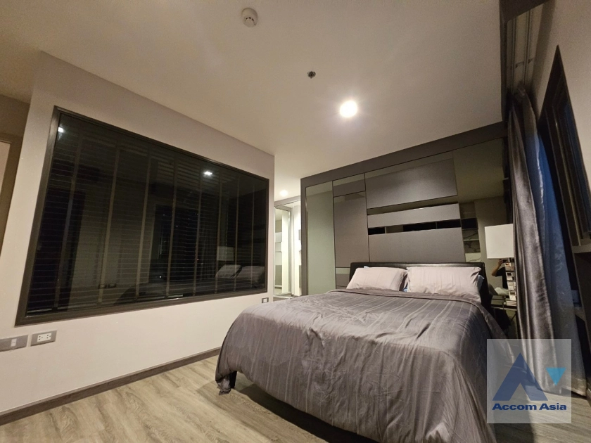  1 Bedroom  Condominium For Rent in Sukhumvit, Bangkok  near BTS Thong Lo (AA41575)