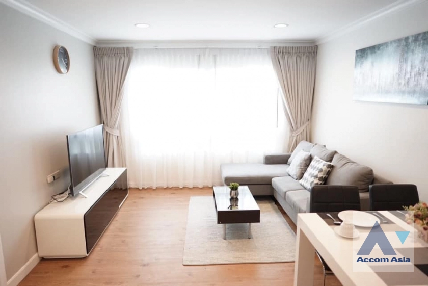  2 Bedrooms  Condominium For Rent in Sukhumvit, Bangkok  near BTS Phrom Phong (AA41576)