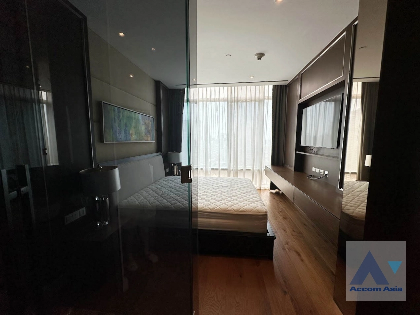 16  3 br Condominium For Sale in Ploenchit ,Bangkok BTS Ratchadamri at 185 Rajadamri AA41590