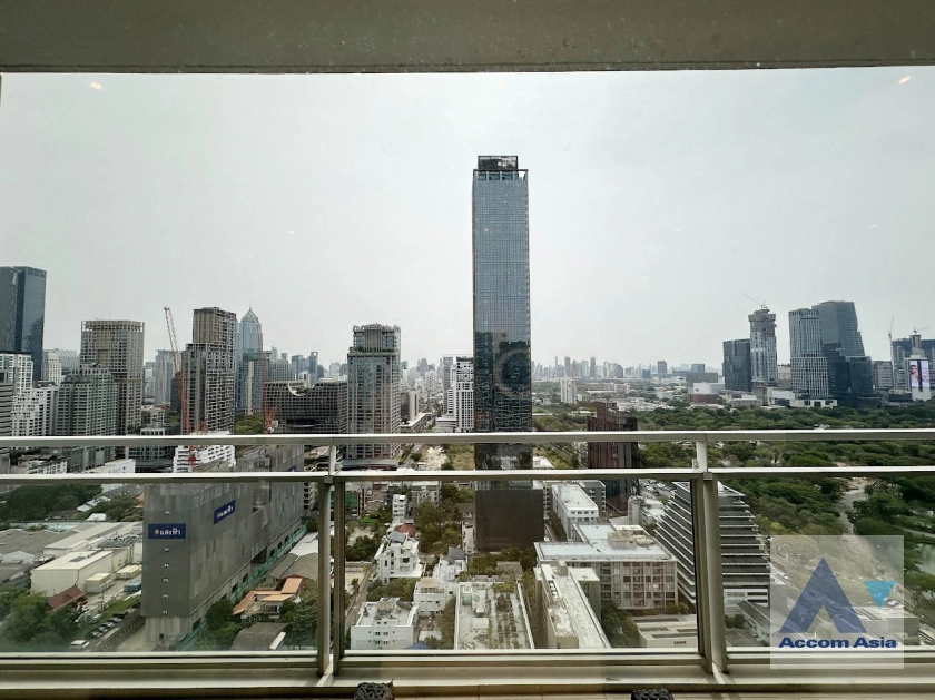 22  3 br Condominium For Sale in Ploenchit ,Bangkok BTS Ratchadamri at 185 Rajadamri AA41590