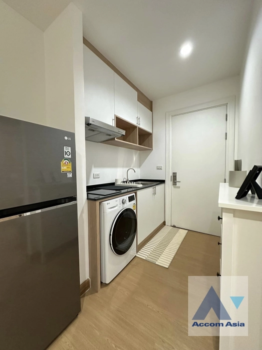 Fully Furnished |  1 Bedroom  Condominium For Rent in Sukhumvit, Bangkok  near BTS Nana (AA41595)